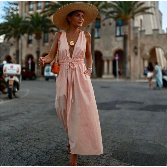Zara Dresses & Skirts - ZARA BLOGGER FAVORITE NYLON MIDI DRESS